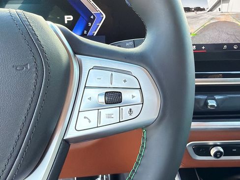 New 2026 BMW ALPINA XB7 AWD/4WD image 37