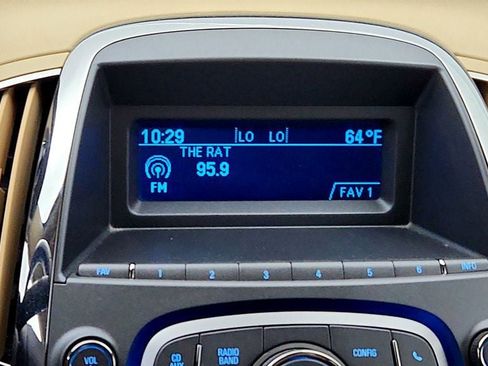 Used 2012 Buick LaCrosse Premium FWD image 18