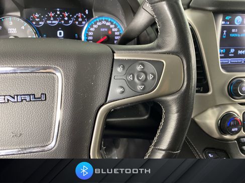 Used 2019 GMC Yukon Denali w/ Denali Ultimate Package image 24