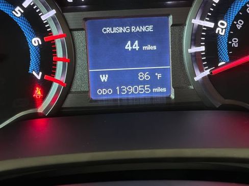Used 2019 Toyota 4Runner SR5 AWD/4WD image 18