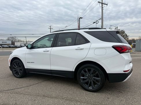 Used 2022 Chevrolet Equinox RS image 6