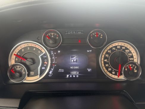 Used 2013 RAM 2500 Laramie w/ Protection Group image 27