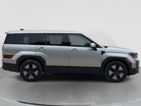 New 2026 Hyundai Santa Fe SE image 2