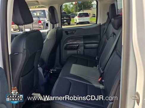 Used 2025 Ford Maverick Lariat w/ Black Appearance Package AWD/4WD image 6