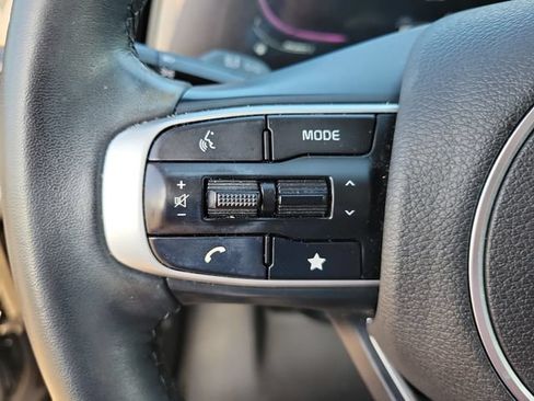 Used 2024 Kia Sportage EX FWD image 28