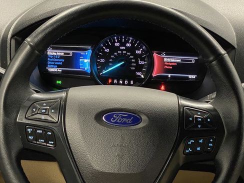 Used 2017 Ford Explorer XLT w/ Equipment Group 202A image 16