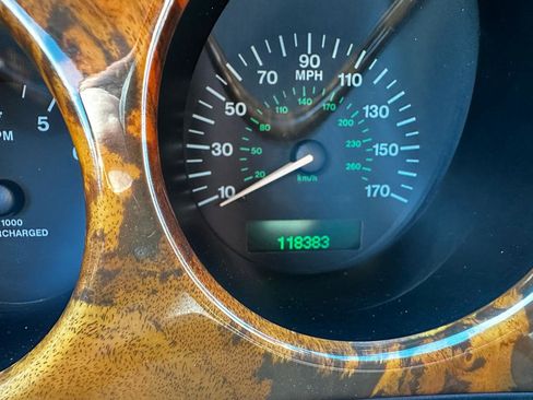 Used 2003 Jaguar XJ8 RWD image 79