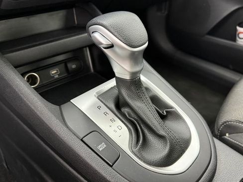 Used 2024 Kia Forte LXS FWD image 12