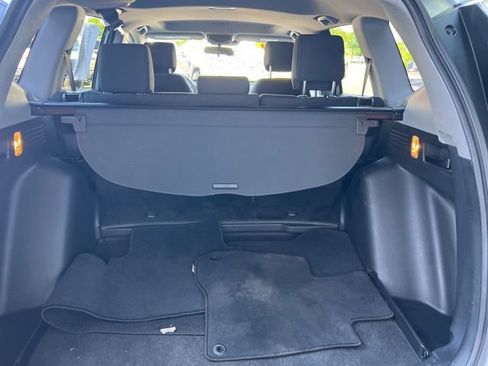 Used 2019 Honda CR-V EX image 6