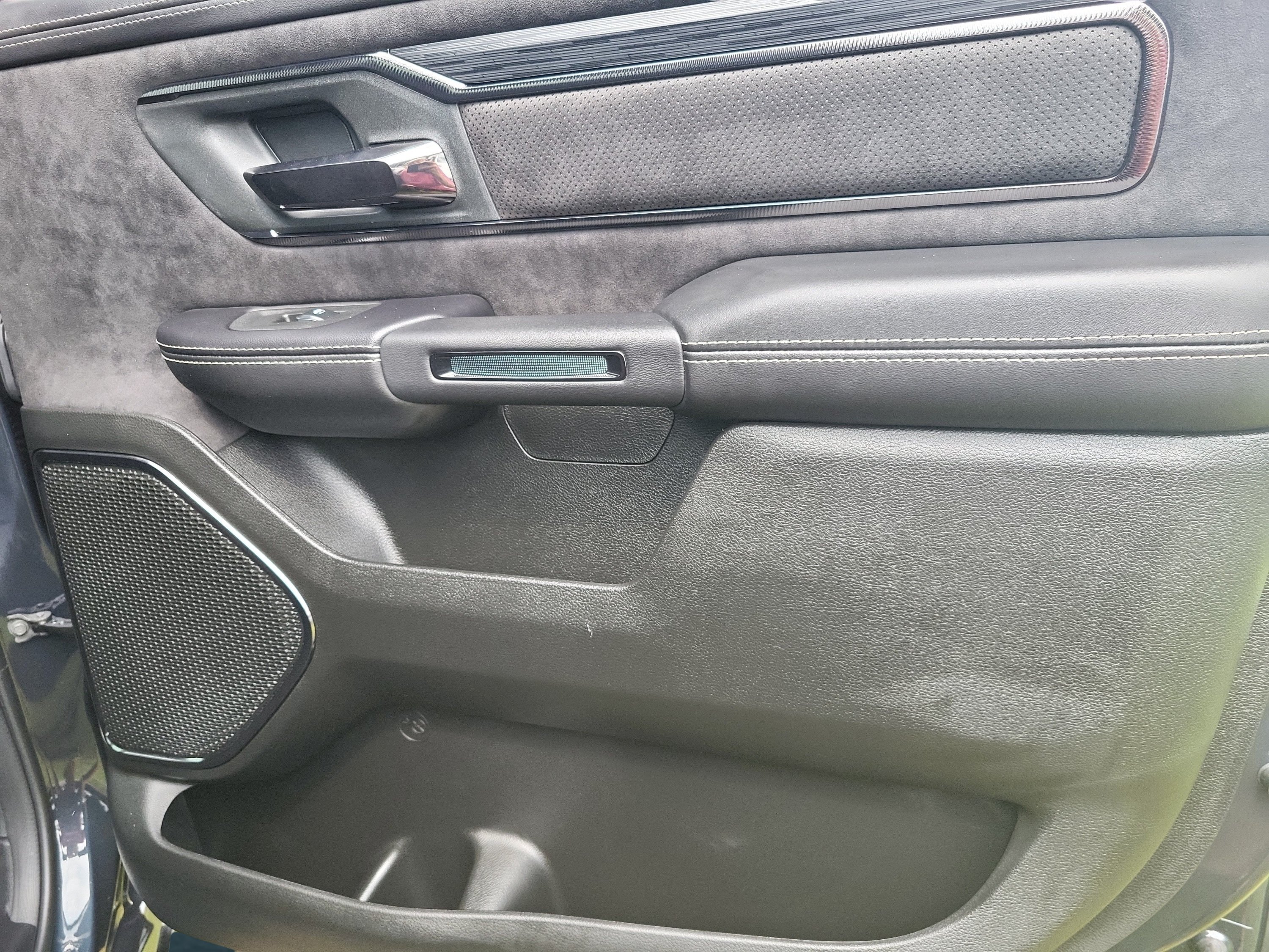 New 2026 RAM 1500 RHO AWD/4WD image 16