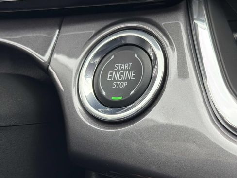 Used 2026 Chevrolet Trax ACTIV FWD image 31