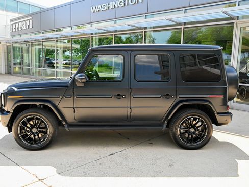 Used 2025 Mercedes-Benz G 550 image 8