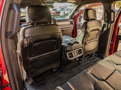 Used 2024 Ford F350 Platinum AWD/4WD image 32