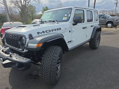 New 2026 Jeep Wrangler Unlimited Rubicon 392 w/ Quick Order Package 27X Moab AWD/4WD image 19