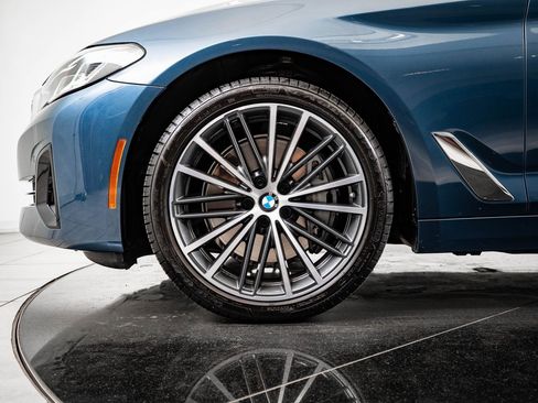 Used 2023 BMW 540i xDrive image 13