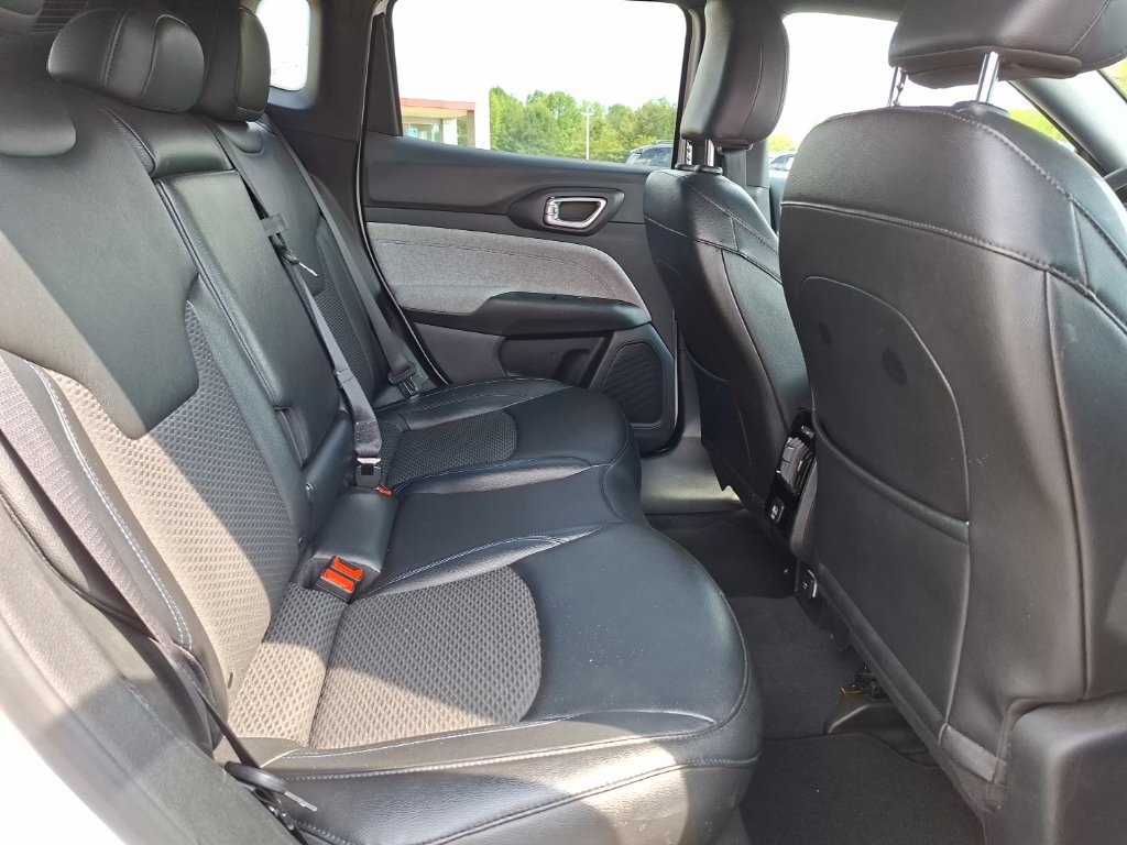 Used 2024 Jeep Compass Latitude AWD/4WD image 29