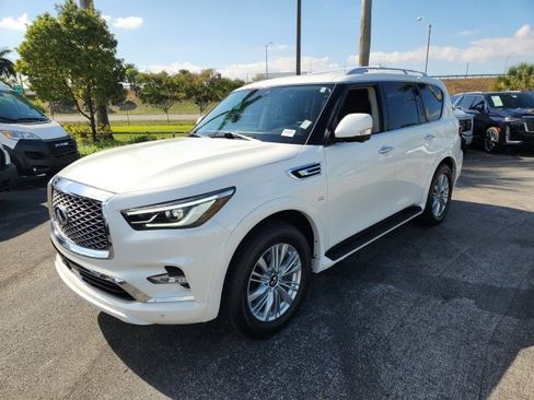 Used 2019 INFINITI QX80 Luxe w/ Proassist Package image 10