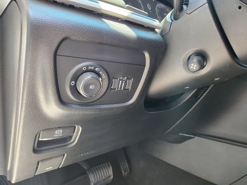 Used 2024 Jeep Grand Cherokee Limited w/ Luxury Tech Group II AWD/4WD image 26