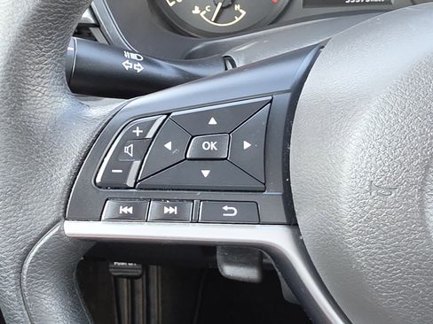 Used 2022 Nissan Altima 2.5 S FWD image 12