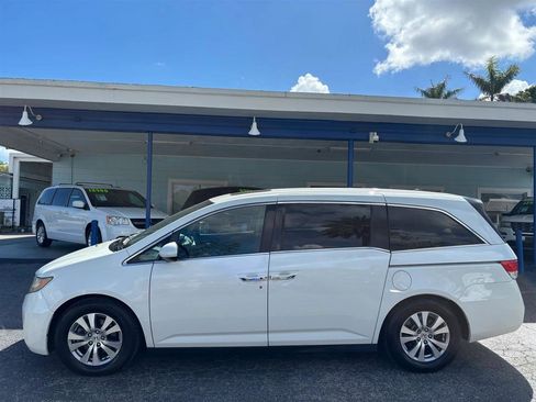 Used 2015 Honda Odyssey EX-L image 2