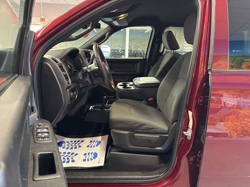 Used 2022 RAM 3500 Tradesman image 29