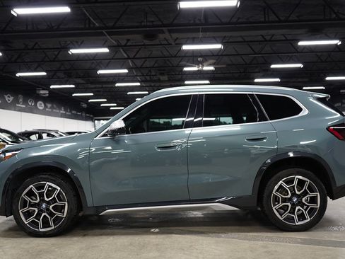 Used 2023 BMW X1 xDrive28i w/ Premium Package AWD/4WD image 2