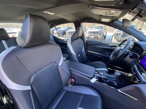 Certified 2025 Toyota Camry SE image 29