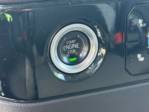 Used 2024 GMC Sierra 1500 Elevation AWD/4WD image 17