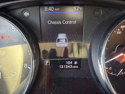 Used 2019 Nissan Rogue SV FWD image 11