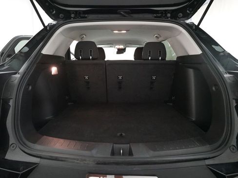 Used 2025 Chevrolet TrailBlazer LT AWD/4WD image 10