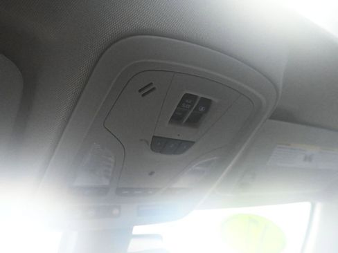 Used 2017 Chevrolet Impala Premier w/ Enhanced Convenience Package image 43