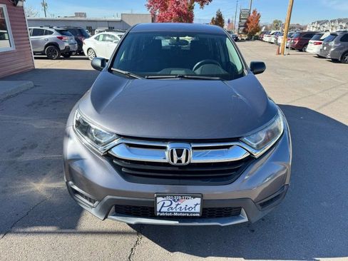 Used 2019 Honda CR-V LX image 9