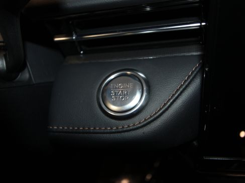 New 2026 Lincoln Nautilus Premier w/ Jet Appearance Package image 14