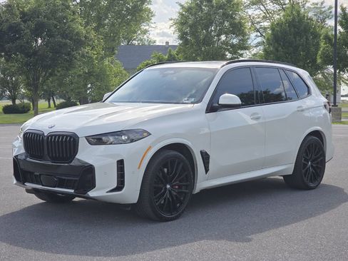 Used 2026 BMW X5 xDrive40i w/ M Sport Package AWD/4WD image 4