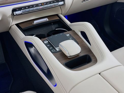 New 2026 Mercedes-Benz GLE 350 4MATIC image 5