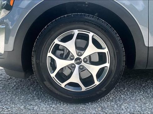 Used 2022 Kia Telluride EX w/ Towing Package AWD/4WD image 8