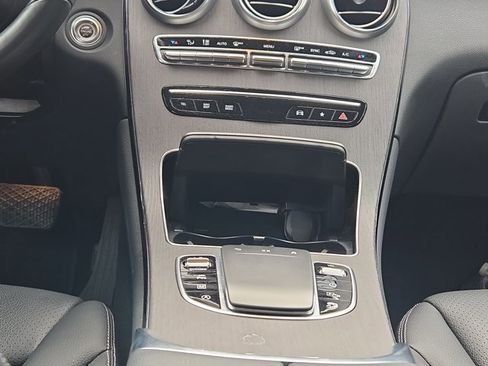 Used 2022 Mercedes-Benz GLC 300 4MATIC image 14