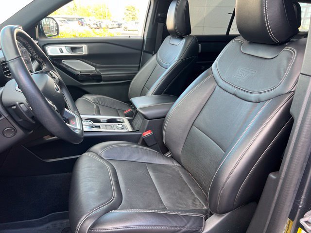 Used 2024 Ford Explorer ST w/ Equipment Group 401A AWD/4WD image 25