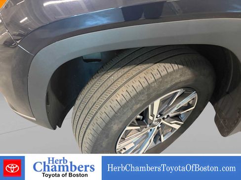 Used 2024 Hyundai Tucson Blue AWD/4WD image 9