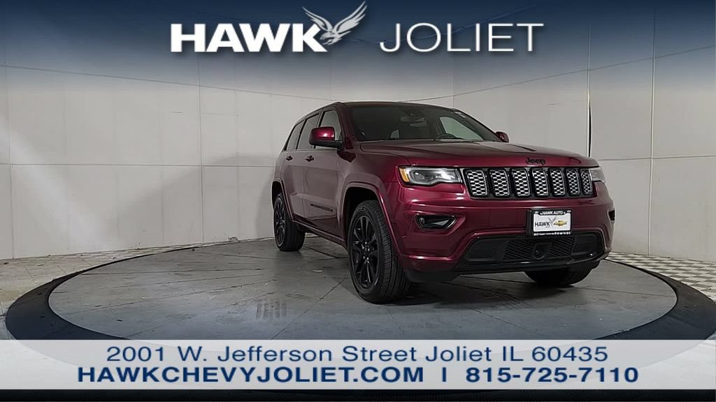 Used 2022 Jeep Grand Cherokee Laredo X AWD/4WD image 2