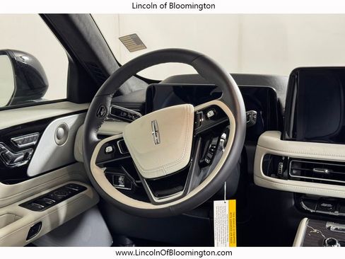 New 2026 Lincoln Aviator Black Label AWD/4WD image 26