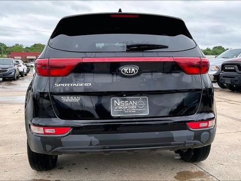 Used 2018 Kia Sportage LX FWD image 5