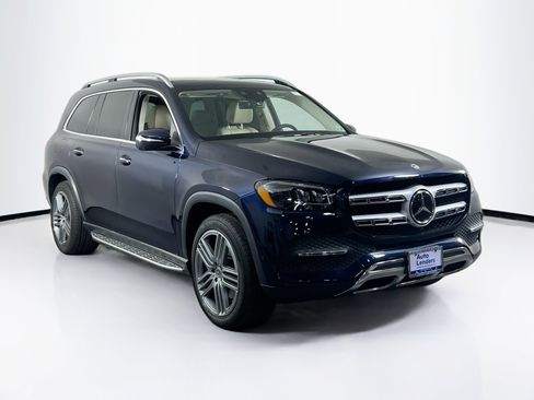 Used 2021 Mercedes-Benz GLS 450 4MATIC image 3