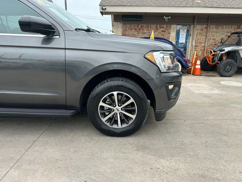 Used 2021 Ford Expedition XL AWD/4WD image 4