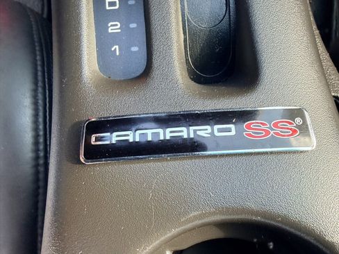 Used 2002 Chevrolet Camaro Z28 w/ SS Performance/Appearance Pkg image 13