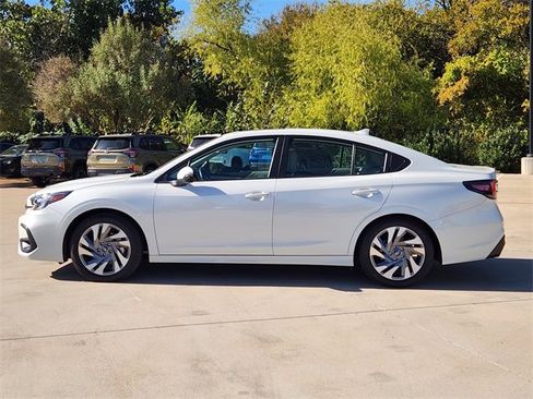 Certified 2025 Subaru Legacy Limited image 4