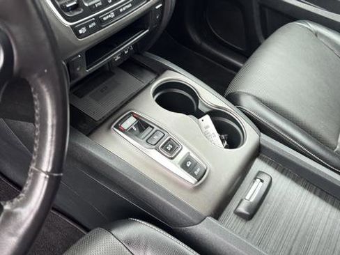 Used 2023 Honda Ridgeline RTL-E image 14