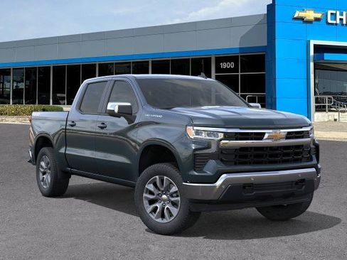 New 2026 Chevrolet Silverado 1500 LT w/ Safety Package AWD/4WD image 7