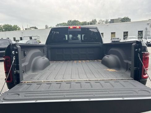 New 2025 RAM 2500 Tradesman AWD/4WD image 16