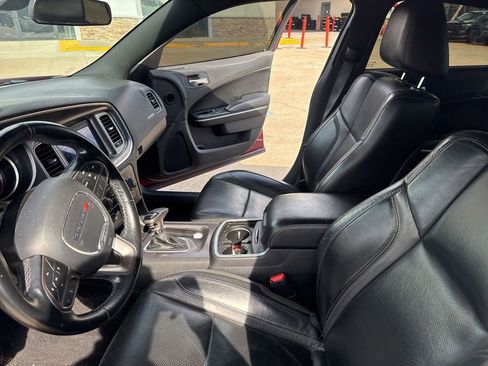 Used 2021 Dodge Charger SXT w/ Leather Interior Group RWD image 9